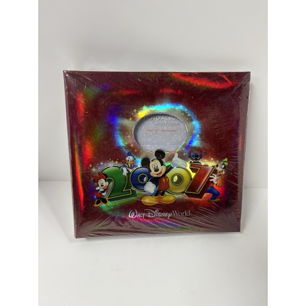 Walt Disney World 2007 Photo Album Red‎ Shiny Holds 200 Photos Mickey Mouse